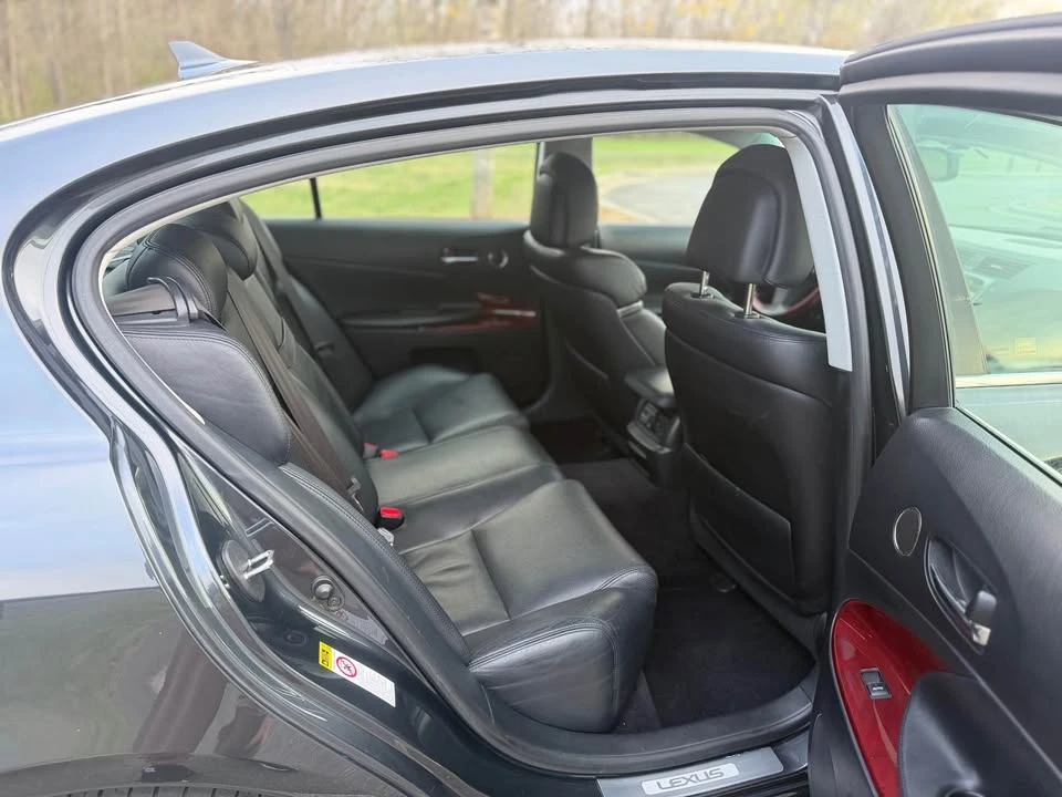 2010 Lexus GS 3rd Gen - Image 8 of 18