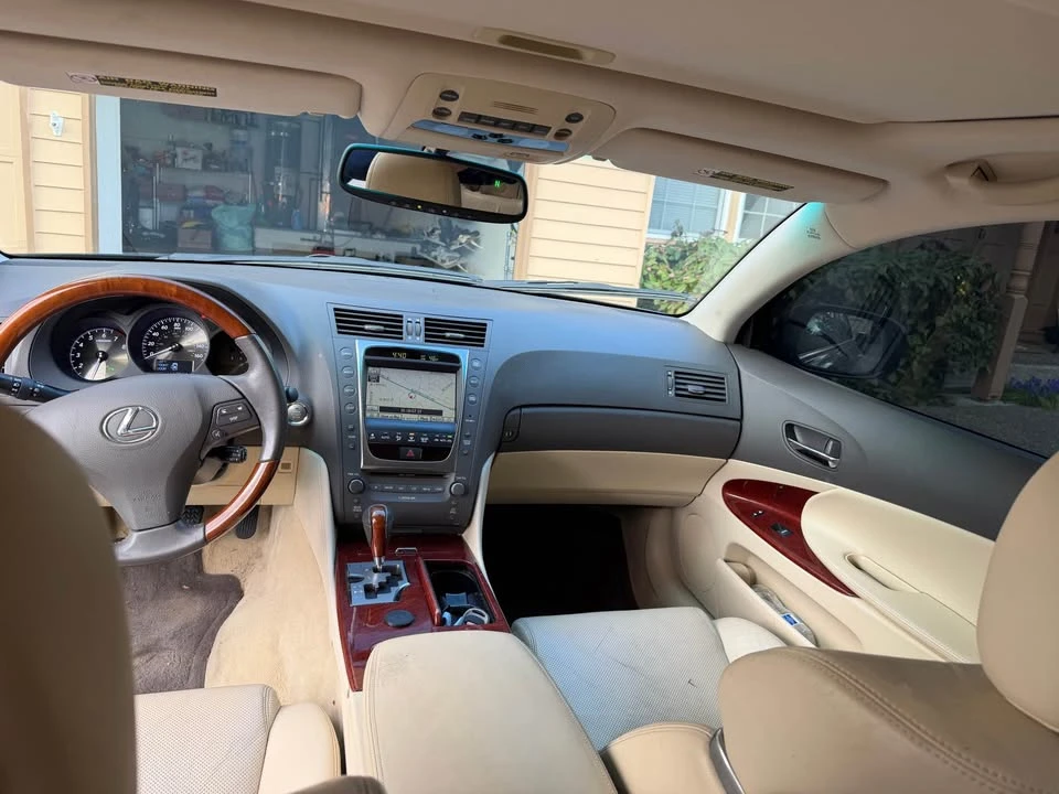 2010 Lexus GS 3rd Gen - Image 8 of 11