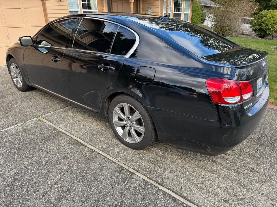 2010 Lexus GS 3rd Gen - Image 6 of 11