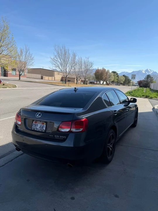 2010 Lexus GS 3rd Gen - Image 5 of 10