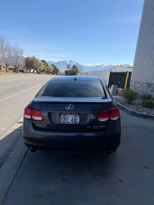 2010 Lexus GS 3rd Gen - Image 4 of 10