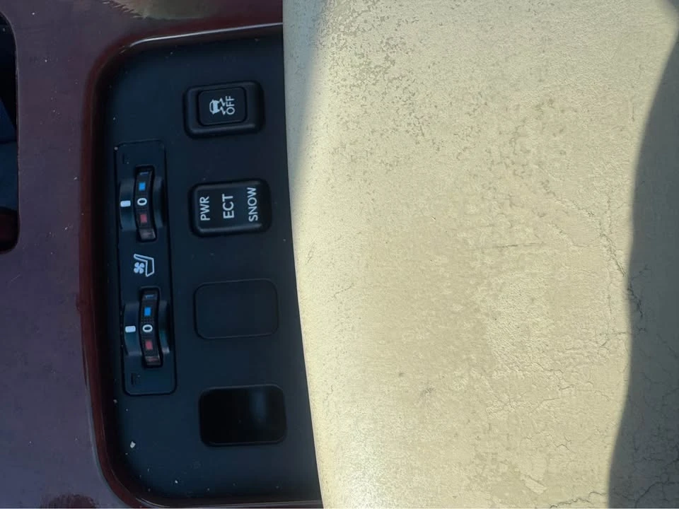 2010 Lexus GS 3rd Gen - Image 5 of 14