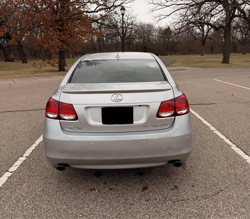 2010 Lexus GS 3rd Gen - Image 4 of 6