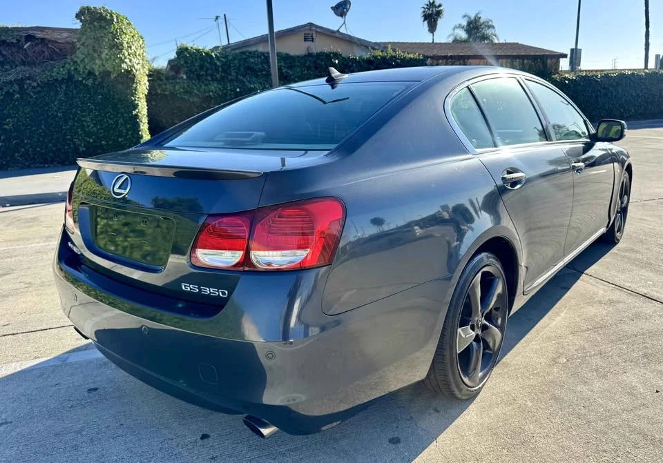 2010 Lexus GS 3rd Gen - Image 2 of 9