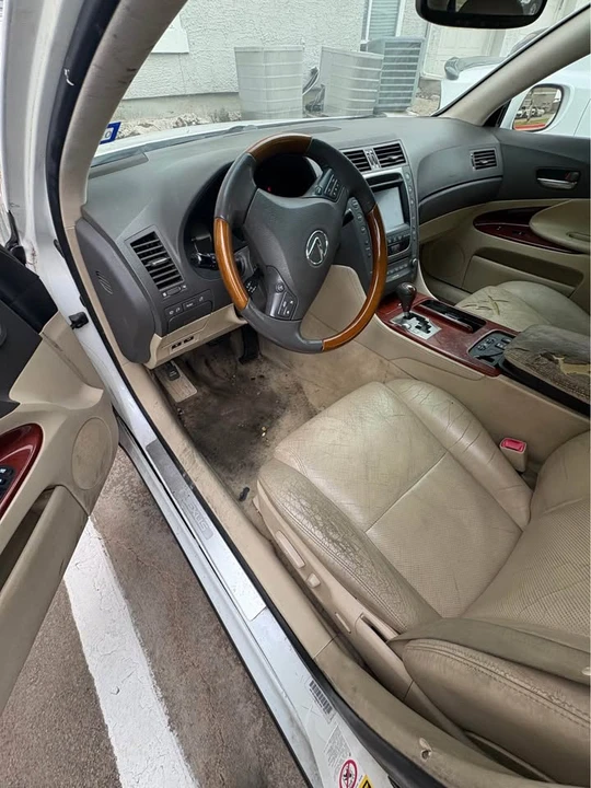 2010 Lexus GS 3rd Gen - Image 4 of 19