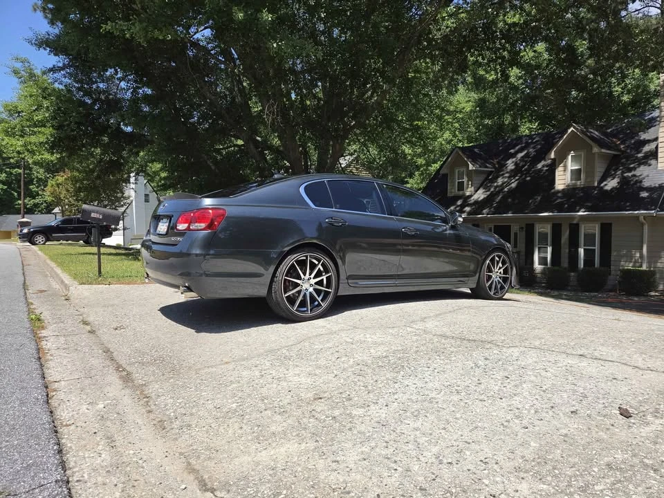 2010 Lexus GS 3rd Gen - Image 4 of 16