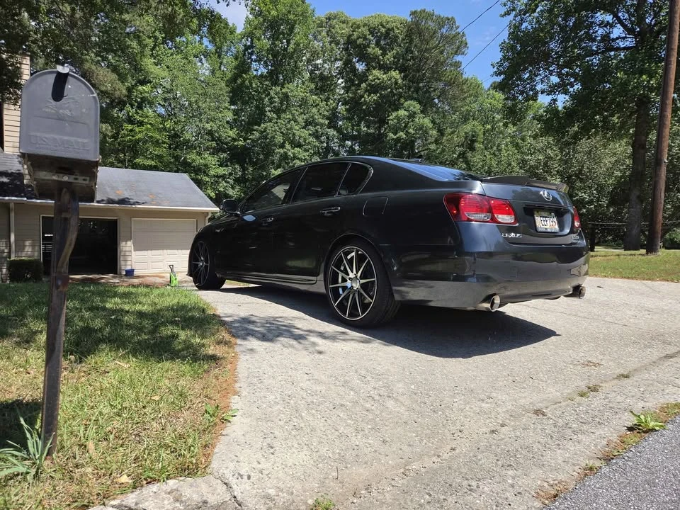 2010 Lexus GS 3rd Gen - Image 3 of 16