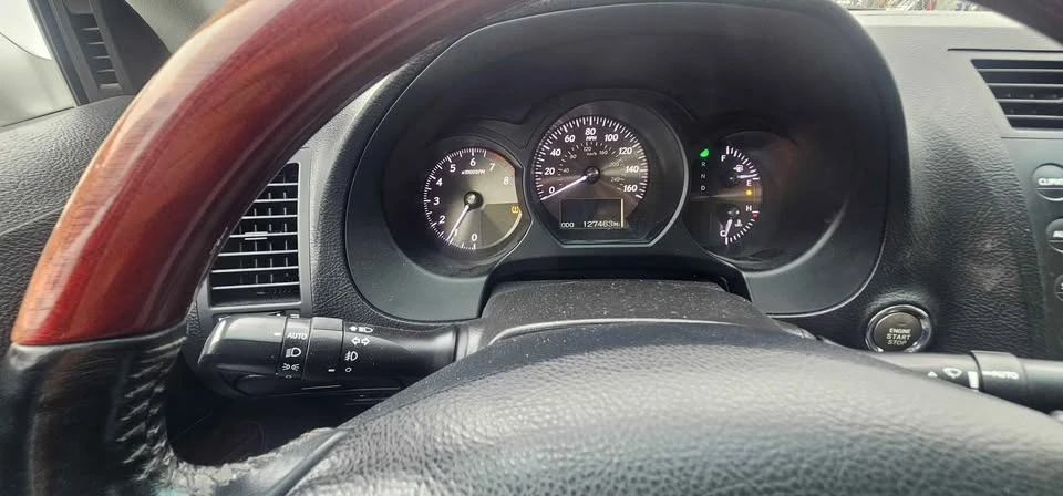 2010 Lexus GS 3rd Gen - Image 7 of 11