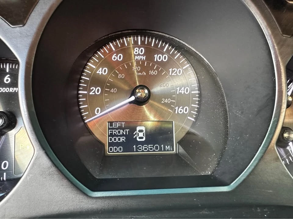 2010 Lexus GS 3rd Gen - Image 2 of 13