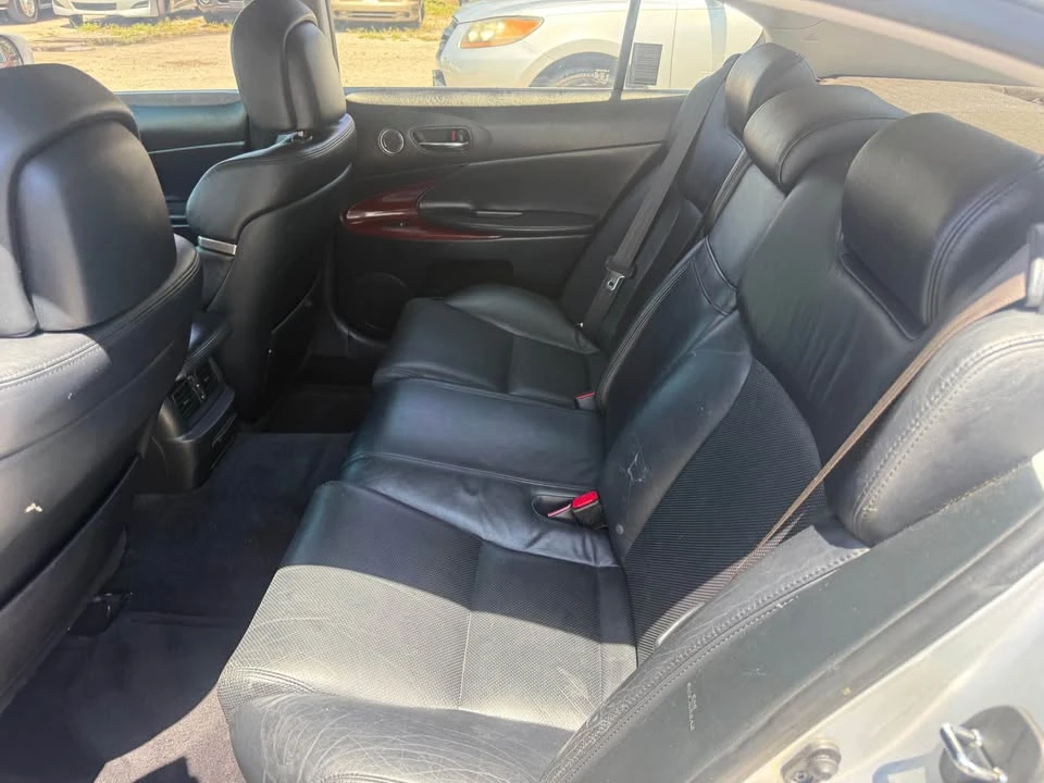 2010 Lexus GS 3rd Gen - Image 4 of 7