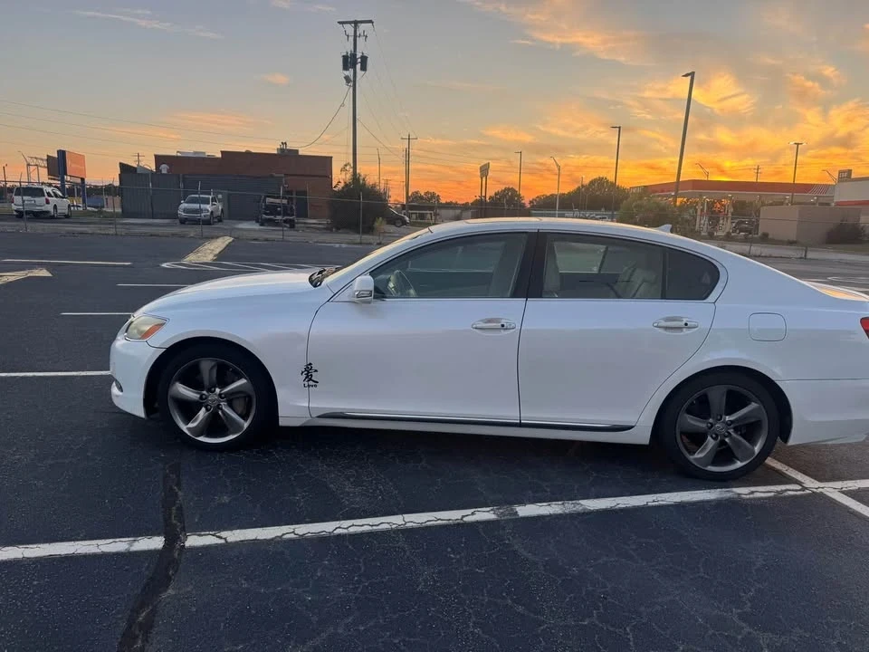 2010 Lexus GS 3rd Gen - Image 8 of 20