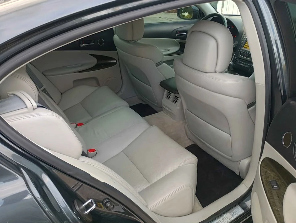 2010 Lexus GS - Image 13 of 16