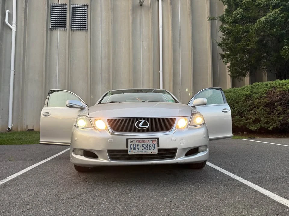 2010 Lexus GS 3rd Gen - Image 3 of 11