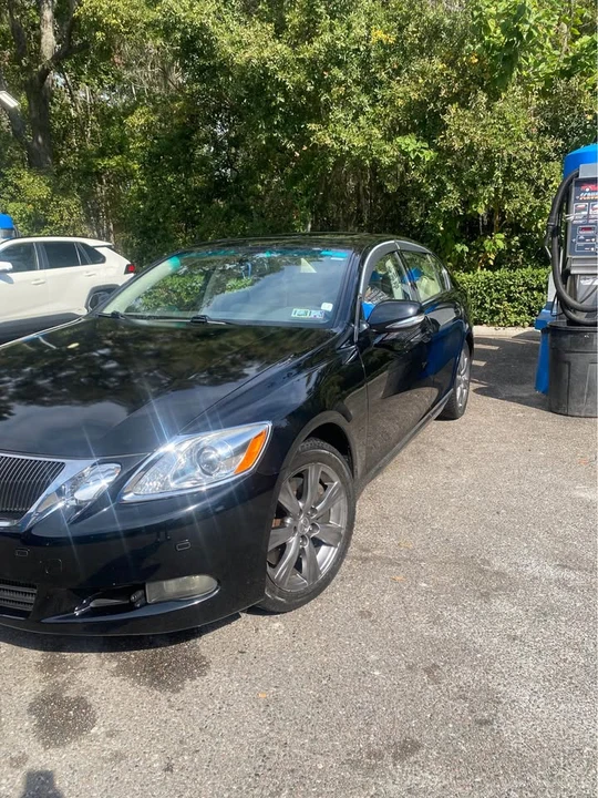 2010 Lexus GS 3rd Gen - Image 2 of 13
