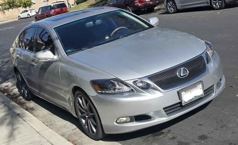 2010 Lexus GS 3rd Gen - Image 3 of 18