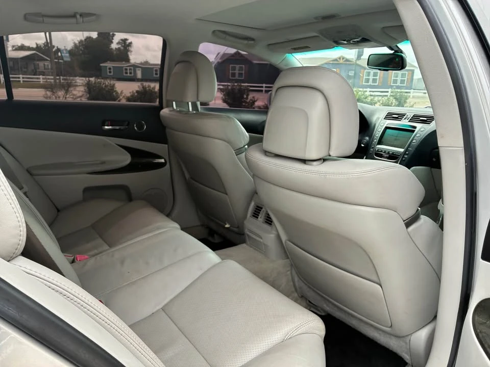 2010 Lexus GS 3rd Gen - Image 8 of 12