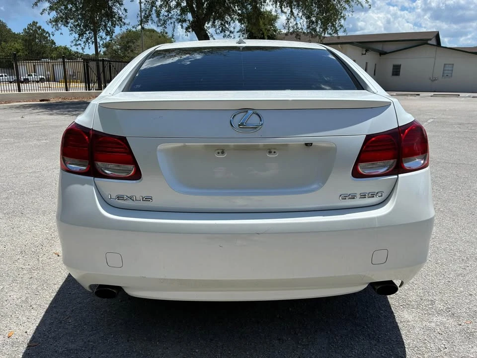 2010 Lexus GS 3rd Gen - Image 4 of 21