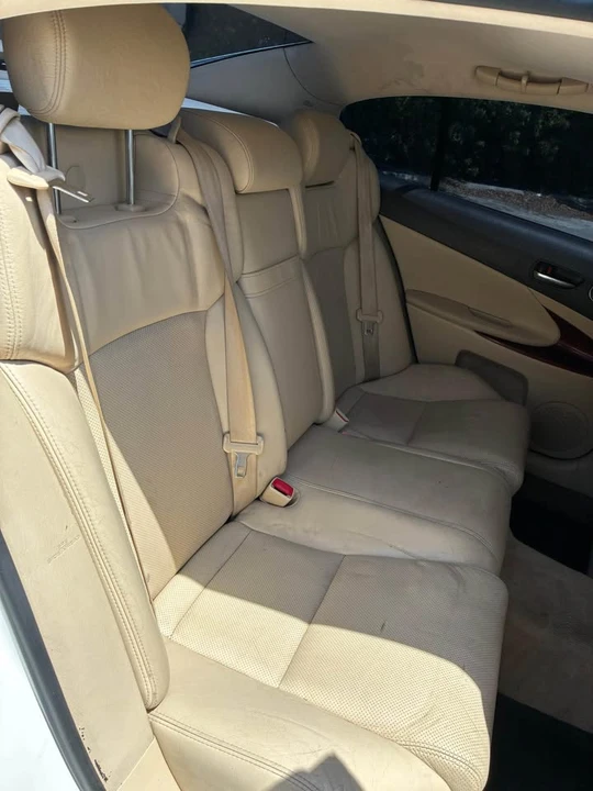 2010 Lexus GS 3rd Gen - Image 16 of 21