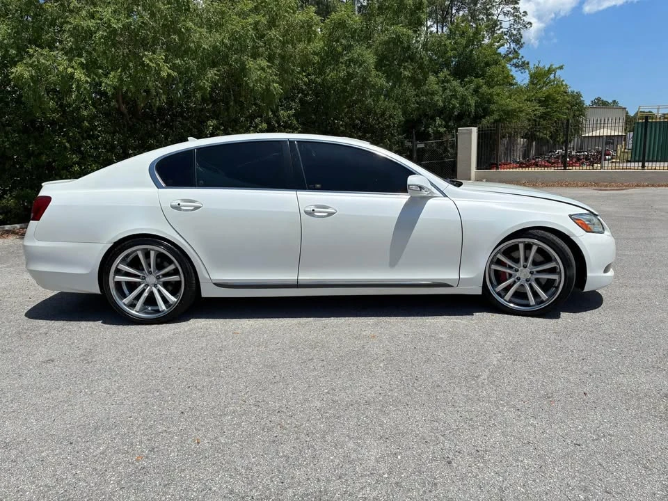 2010 Lexus GS 3rd Gen - Image 6 of 21