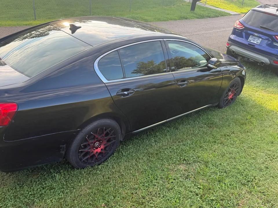 2010 Lexus GS 3rd Gen - Image 4 of 16