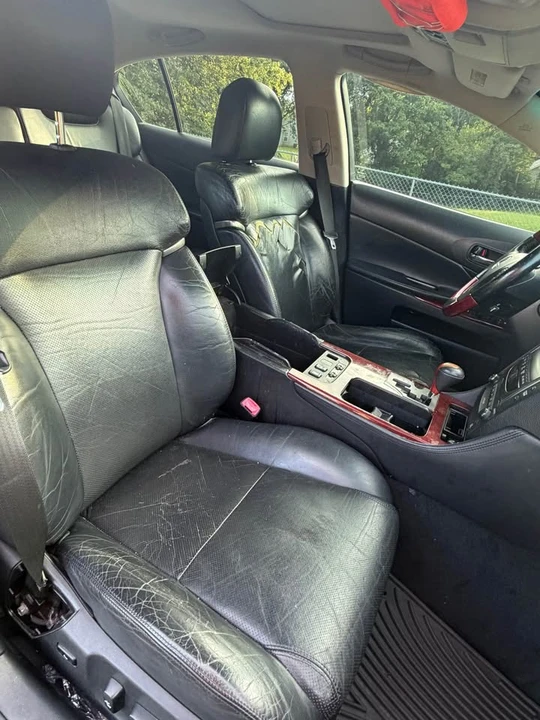 2010 Lexus GS 3rd Gen - Image 7 of 16