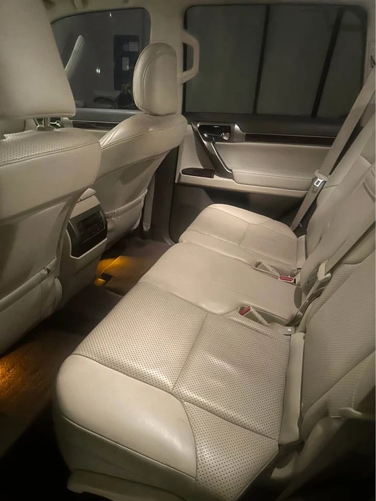 2010 Lexus GX 2nd Gen - Image 7 of 8