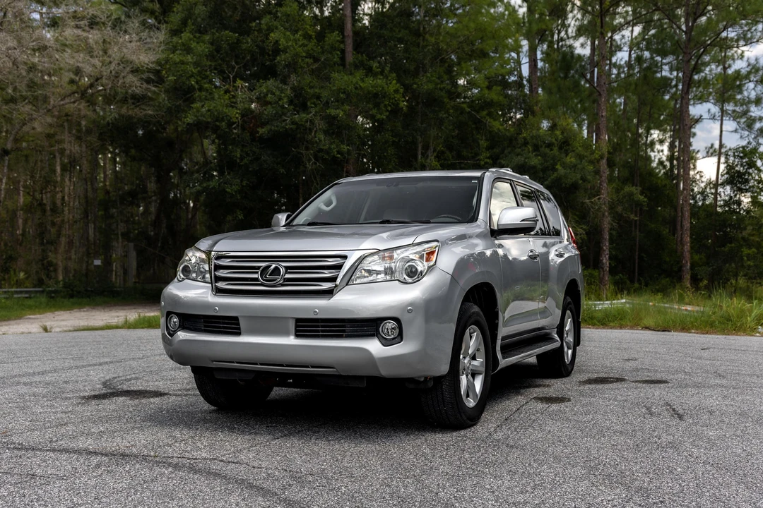 2010 Lexus GX 2nd Gen - Image 8 of 31