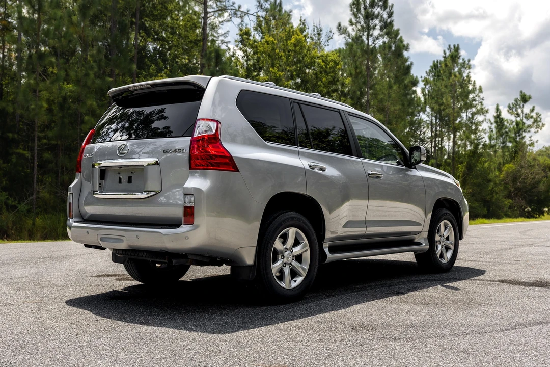 2010 Lexus GX 2nd Gen - Image 22 of 31