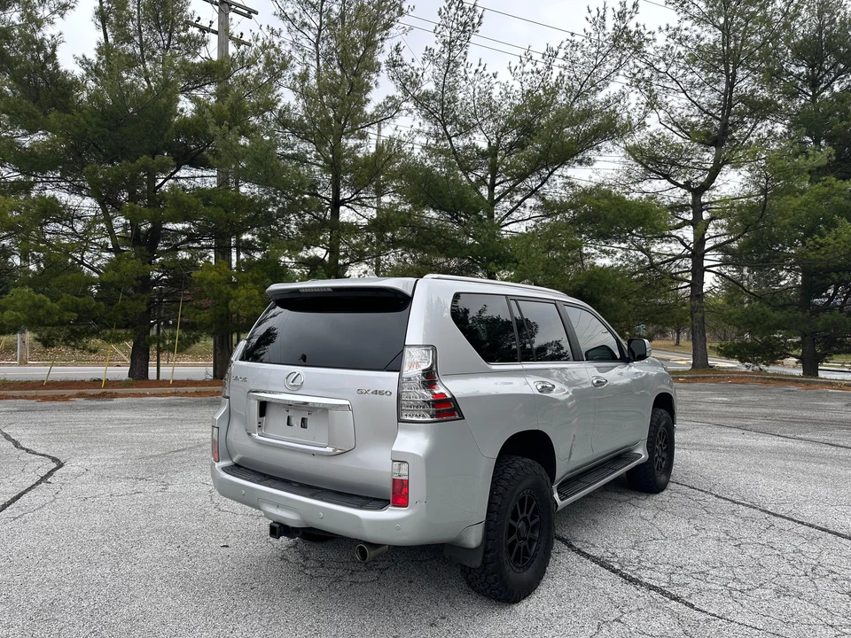 2010 Lexus GX 2nd Gen - Image 30 of 31