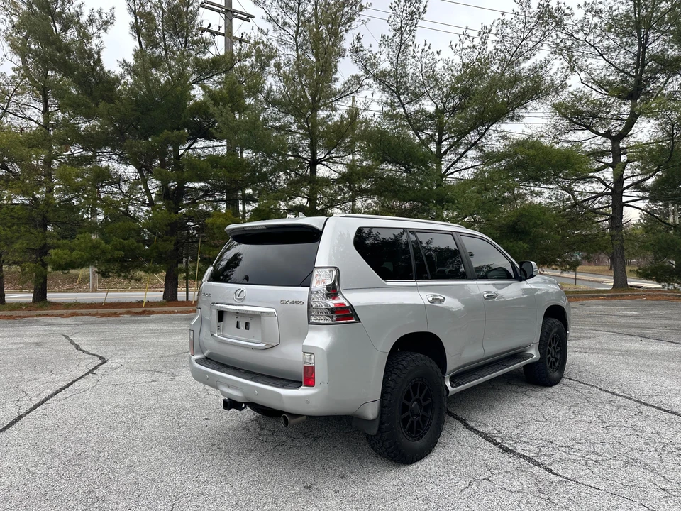 2010 Lexus GX 2nd Gen - Image 31 of 31