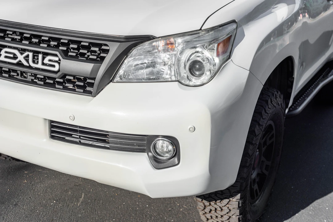 2010 Lexus GX 2nd Gen - Image 12 of 31