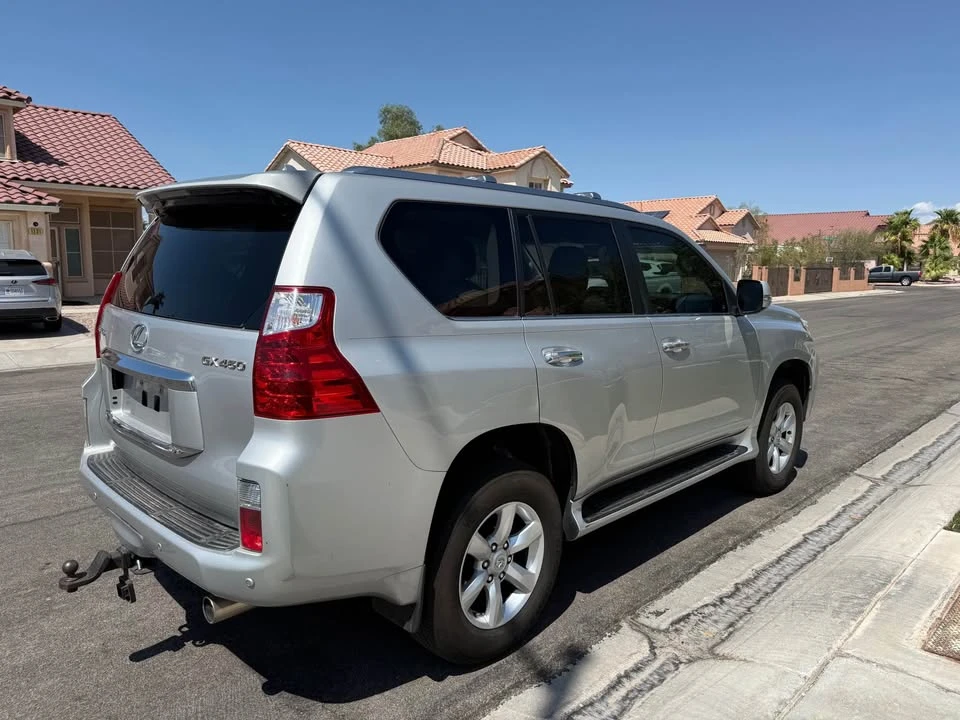 2010 Lexus GX 2nd Gen - Image 6 of 16