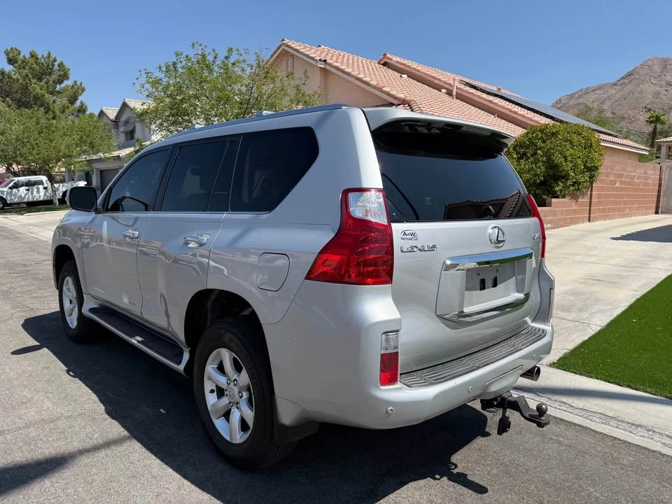 2010 Lexus GX 2nd Gen - Image 4 of 16