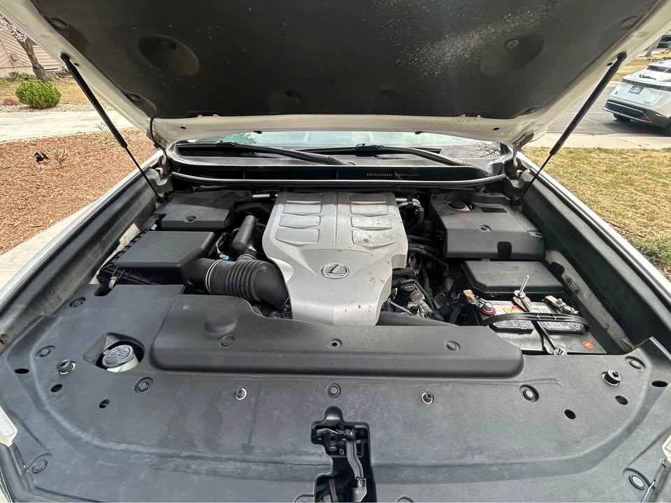 2010 Lexus GX 2nd Gen - Image 15 of 20