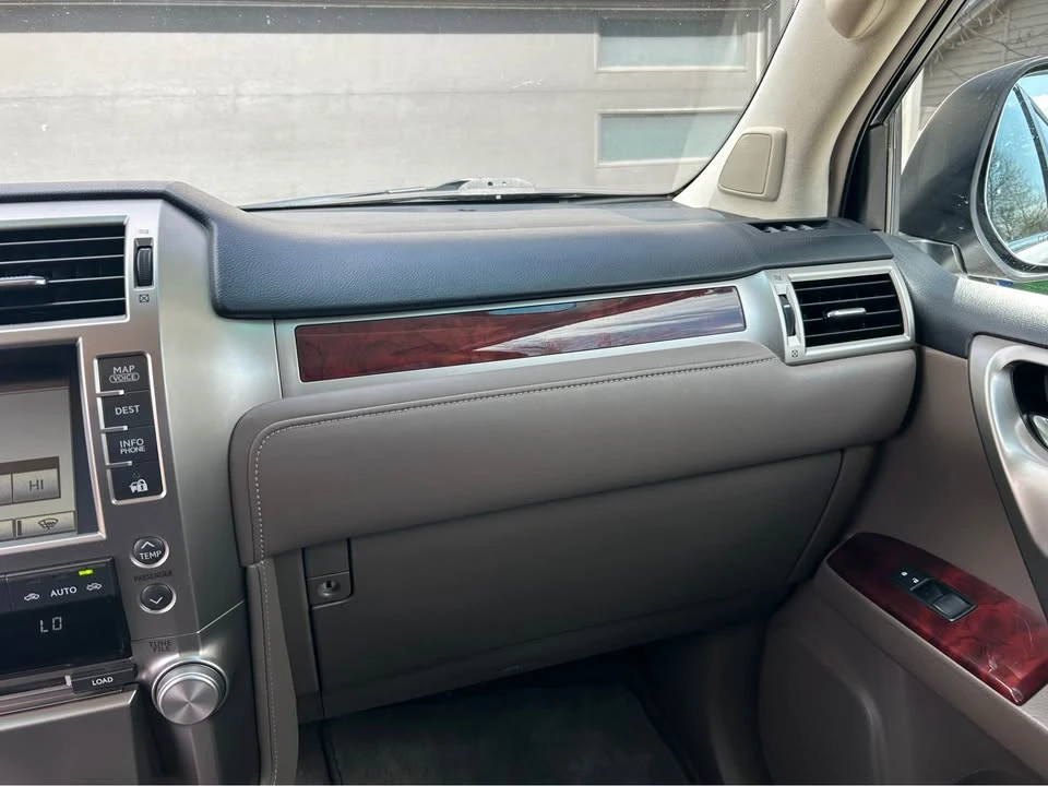 2010 Lexus GX 2nd Gen - Image 10 of 20