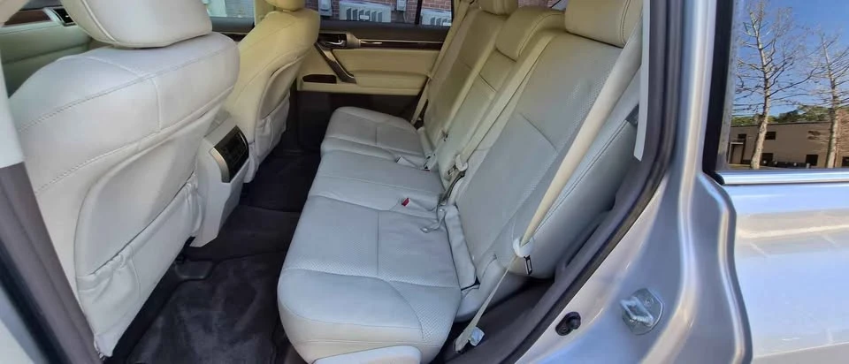 2010 Lexus GX 2nd Gen - Image 16 of 20