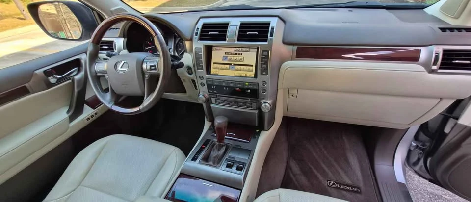 2010 Lexus GX 2nd Gen - Image 18 of 20