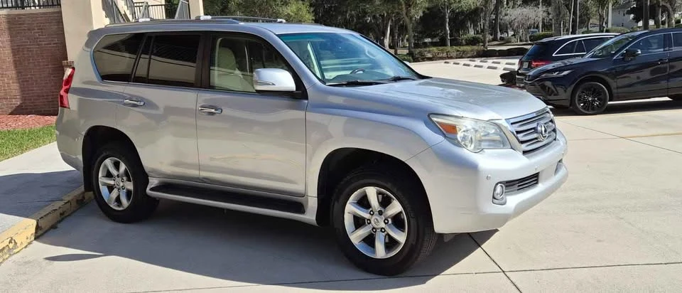 2010 Lexus GX 2nd Gen - Image 9 of 20