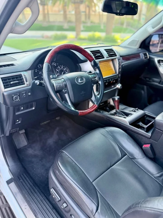 2010 Lexus GX 2nd Gen - Image 10 of 19