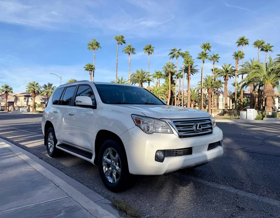 2010 Lexus GX 2nd Gen - Image 3 of 19