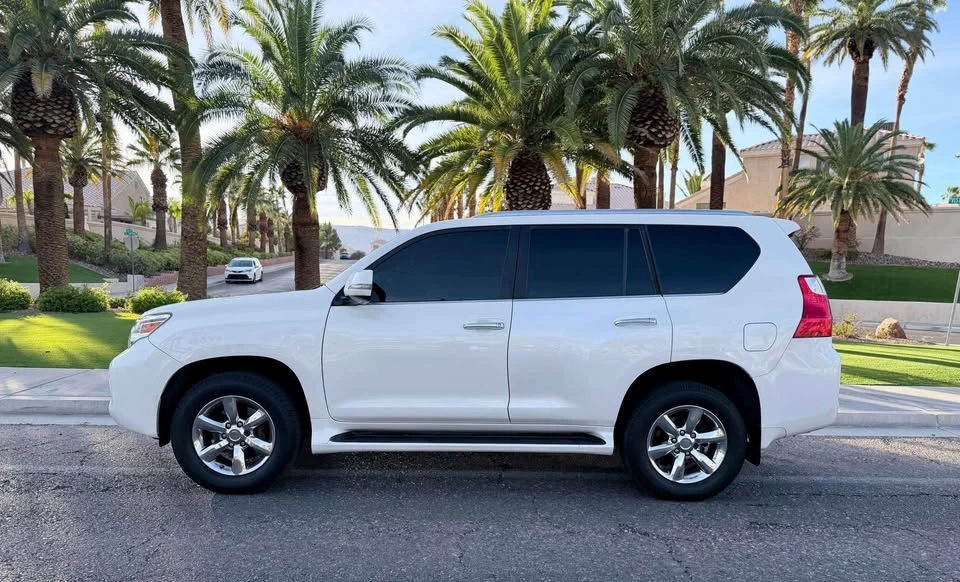 2010 Lexus GX 2nd Gen - Image 7 of 19