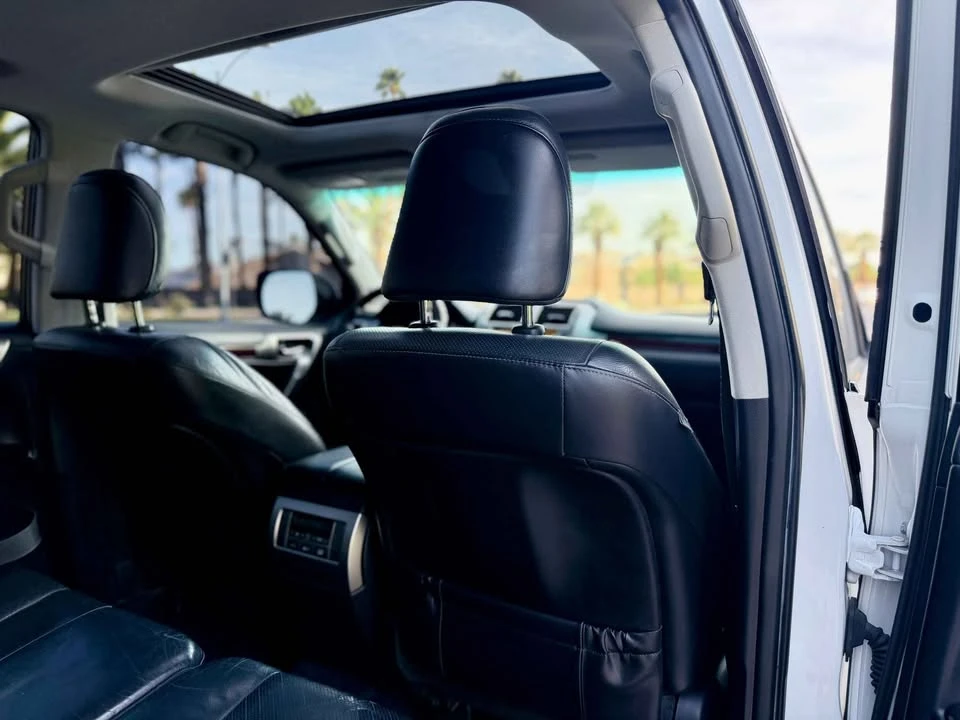 2010 Lexus GX 2nd Gen - Image 12 of 19