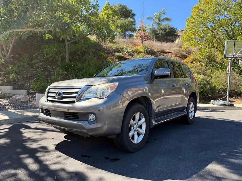 2010 Lexus GX 2nd Gen - Image 8 of 16