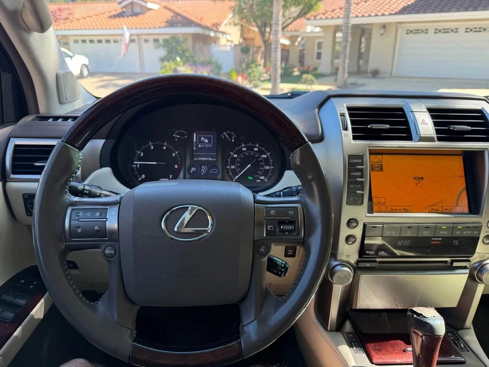 2010 Lexus GX 2nd Gen - Image 15 of 16