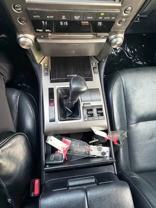 2010 Lexus GX 2nd Gen - Image 14 of 20