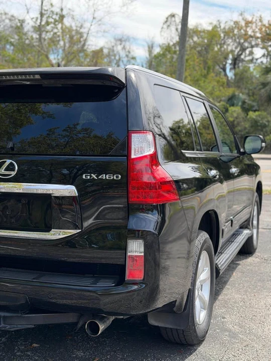 2010 Lexus GX 2nd Gen - Image 6 of 18