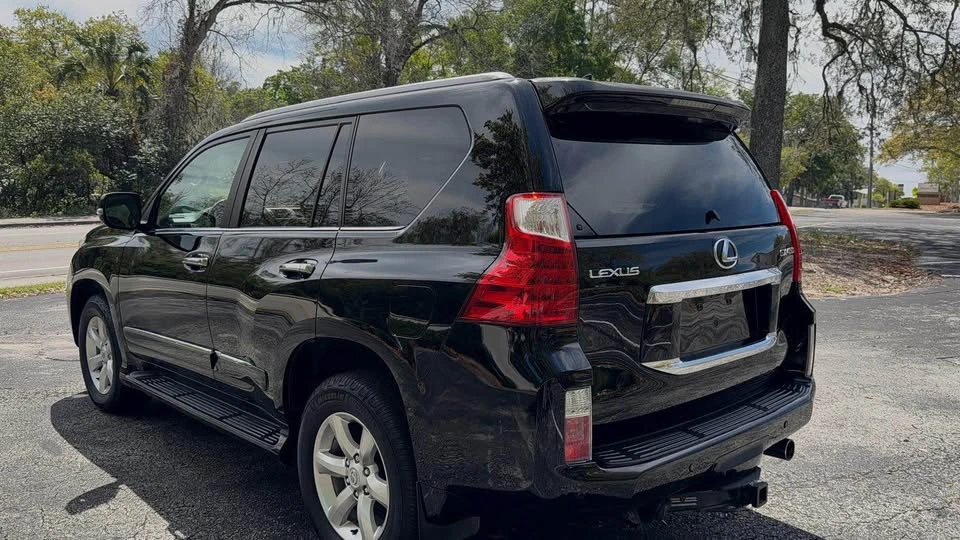 2010 Lexus GX 2nd Gen - Image 5 of 18