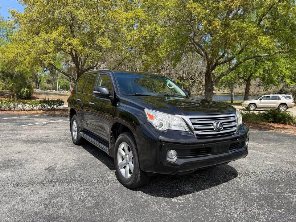 2010 Lexus GX 2nd Gen - Image 2 of 18