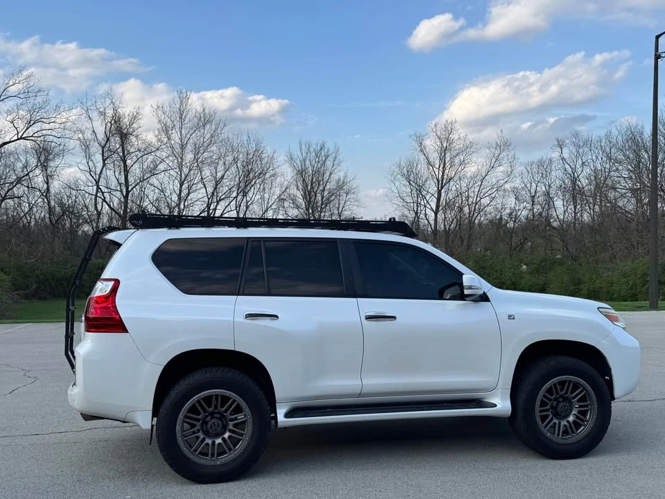 2010 Lexus GX 2nd Gen - Image 4 of 20