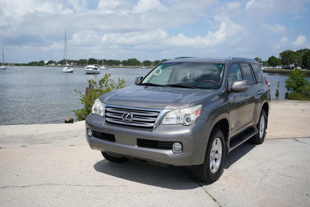2010 Lexus GX 2nd Gen - Image 8 of 31